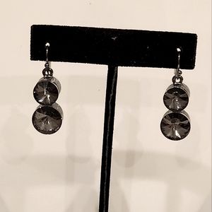 4 for $15 NWOT MULTI FACETED CUT CRYSTAL PIERCED EARRINGS - PEWTER